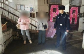 民警巡逻中成功救助走失老人